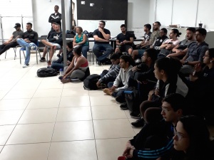 Estudantes do Curso de Educação Física realizam visita técnica